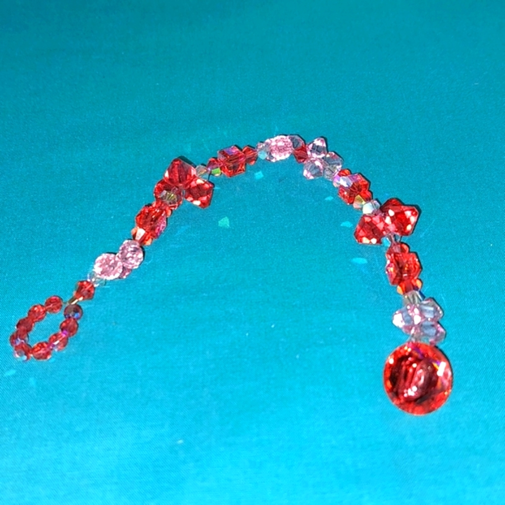 Swarovski Bracelet Beautiful Colors .Red and Pink
